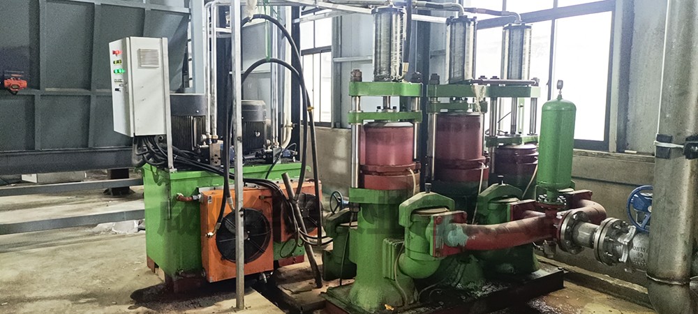 壓濾機柱塞泵三缸泵現(xiàn)場使用圖片5 洗煤廠陶瓷柱塞泵使用現(xiàn)場